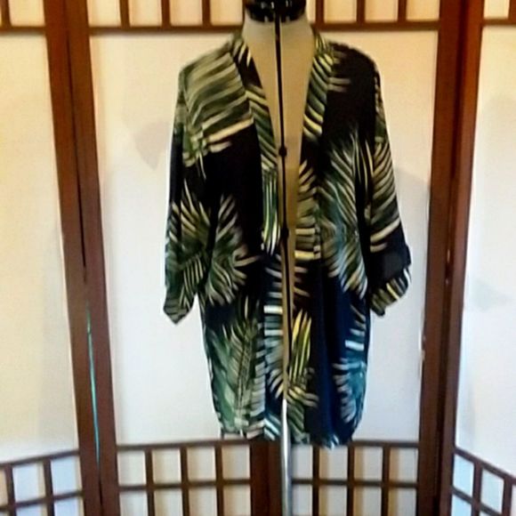 GLAM kimono one size fits most , black green,and white tropical leaves print - Picture 1 of 12